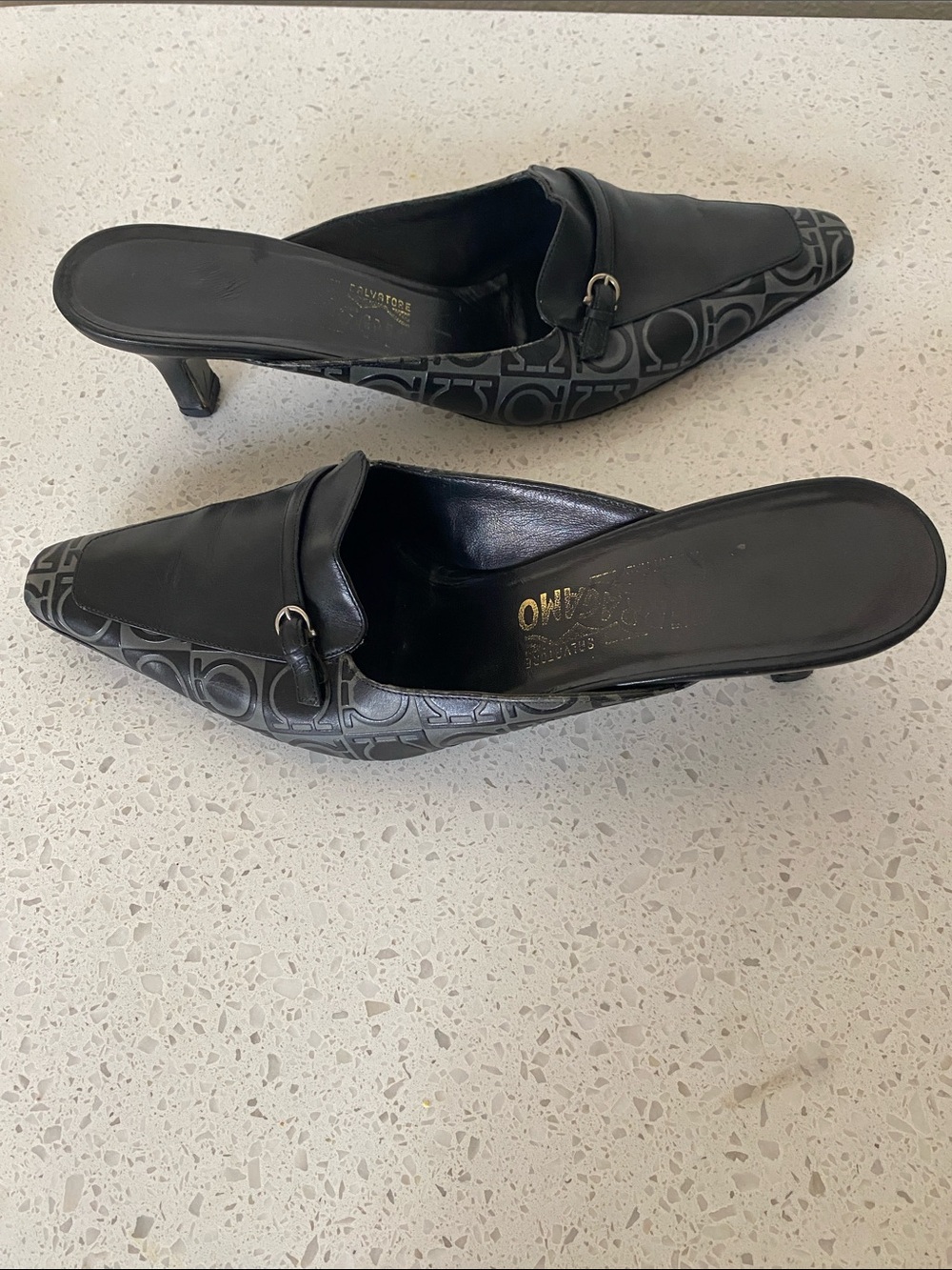 Salvatore Ferragamo Black Logo-Print Leather Mule Heels - Picture 4 of 8
